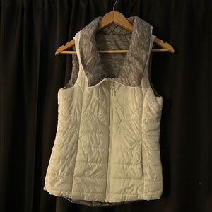 Lightweight White Quilted Vest with Gray Trim